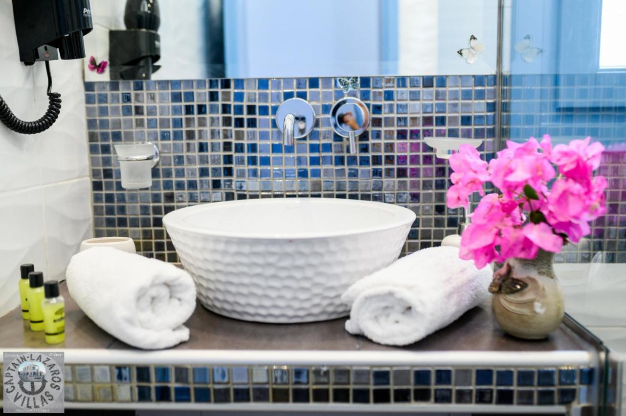 Located By The Sea One Beachfront Private Captain Lazaros Pool Villa With Loft In 750Sqm Spacious Private Plot-Jacuzzi-Sunrelax-Furnished Terace-Gazebo-Private Parking,Sleep 3 Adults And 2 Children, Just Steps From The Black Beach-Seaview ペリッサ エクステリア 写真